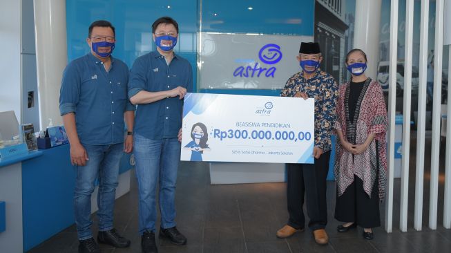  Asuransi Astra Terima Indonesia Branding Campaign of The Year 2021