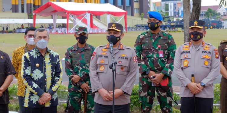  Wakapolri Resmikan Gedung Pelayanan Publik Terpadu Polri Polda Riau