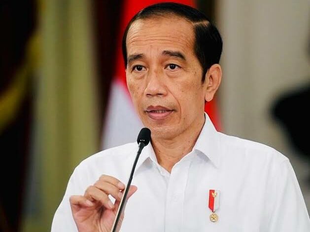  Vaksinasi Ditarget 70% Akhir 2021, Jokowi Minta Kepala Daerah Gerak Cepat
