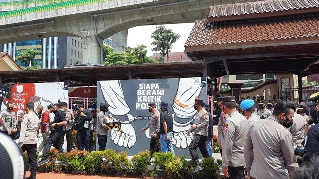  Kapolri Hadiri Bhayangkara Mural Festival: Kami Hormati Kebebasan Berekspresi