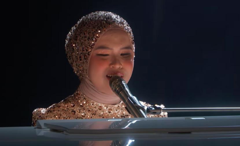 Putri Ariani Hebohkan Panggung Banjir Pujian di America’s Got Talent 2023