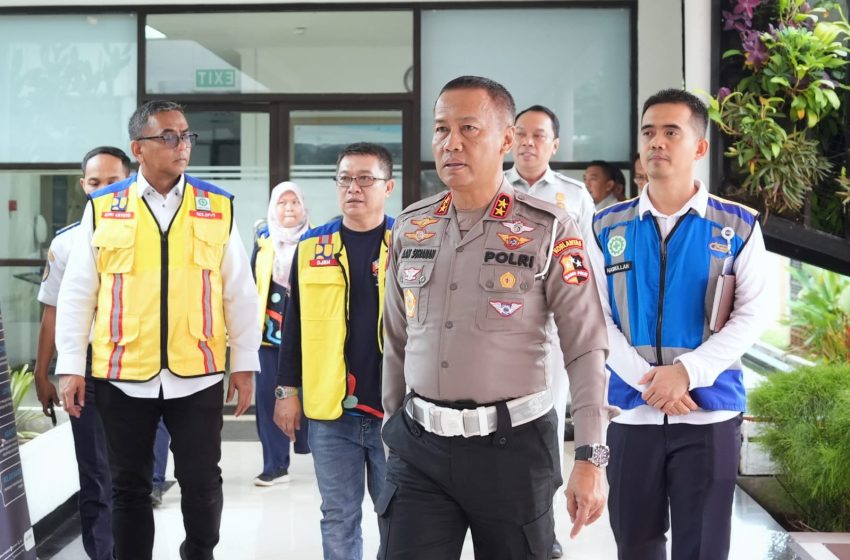  Antisipasi Lonjakan Pemudik Nataru 2024, Kakorlantas Polri Gelar Operasi Lilin